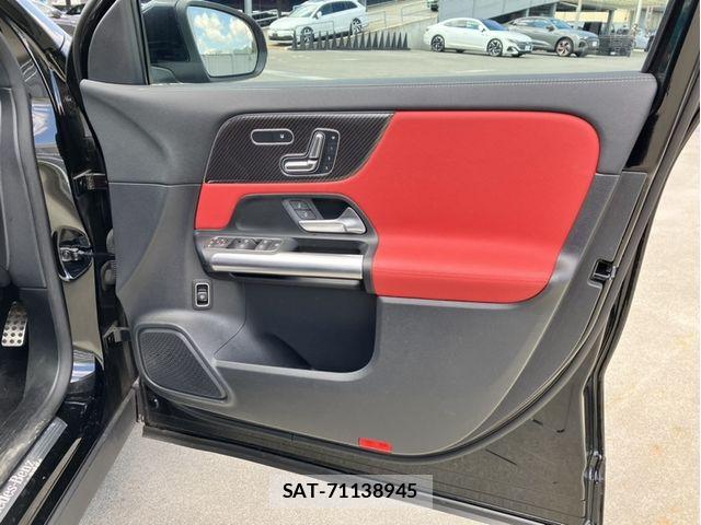 Mercedes Benz GLA-CLASS 2023-08 8685936-13