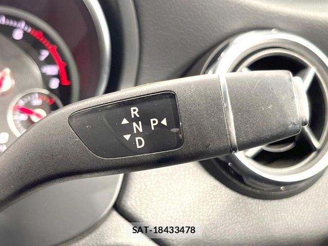 Mercedes Benz GLA-CLASS 2019-03 8743901-11