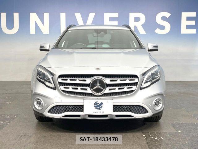 Mercedes Benz GLA-CLASS 2019-03 8743901-15