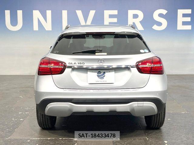 Mercedes Benz GLA-CLASS 2019-03 8743901-16