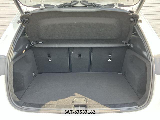 Mercedes Benz GLA-CLASS 2025-06 8743882-8