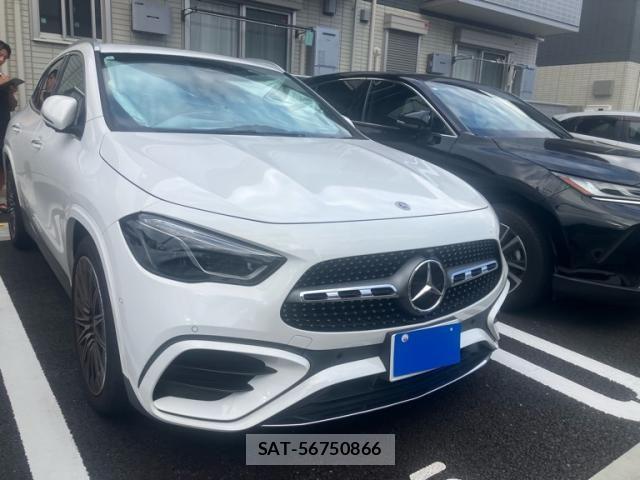 Mercedes Benz GLA-CLASS 2024-04 8743894-1