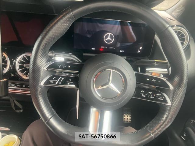 Mercedes Benz GLA-CLASS 2024-04 8743894-24