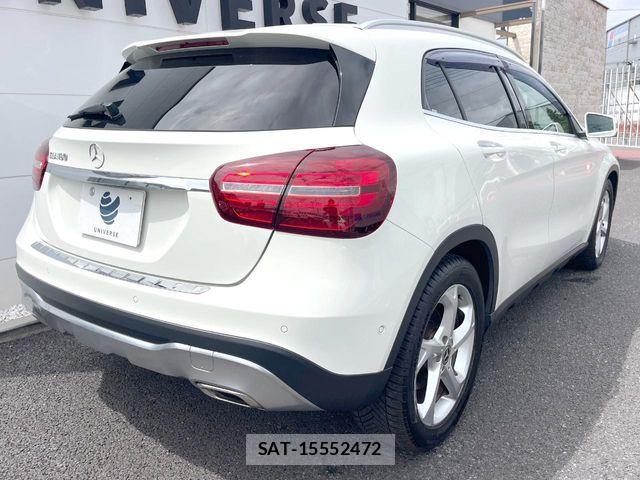 Mercedes Benz GLA-CLASS 2017-08 8743895-15