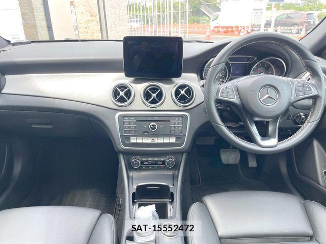 Mercedes Benz GLA-CLASS 2017-08 8743895-1
