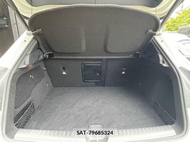 Mercedes Benz GLA-CLASS 2014-11 8743903-25