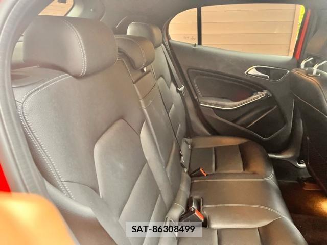 Mercedes Benz GLA-CLASS 2019-02 8743896-17