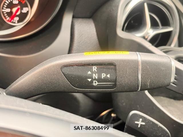 Mercedes Benz GLA-CLASS 2019-02 8743896-19
