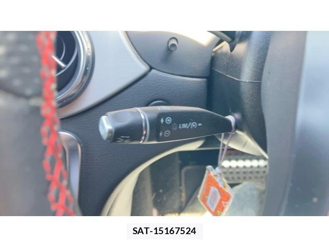 Mercedes Benz GLA-CLASS 2015-02 8743902-21