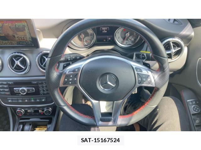 Mercedes Benz GLA-CLASS 2015-02 8743902-22