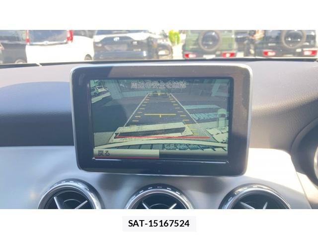 Mercedes Benz GLA-CLASS 2015-02 8743902-24