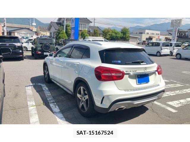 Mercedes Benz GLA-CLASS 2015-02 8743902-7