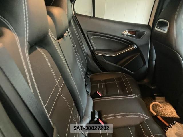 Mercedes Benz GLA-CLASS 2016-04 8781003-10
