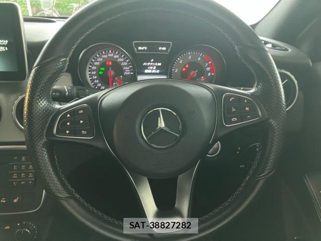 Mercedes Benz GLA-CLASS 2016-04 8781003-17