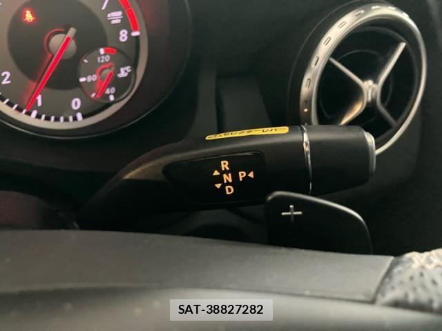Mercedes Benz GLA-CLASS 2016-04 8781003-20