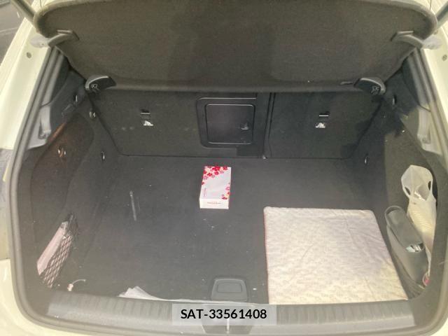 Mercedes Benz GLA-CLASS 2015-05 8781006-11