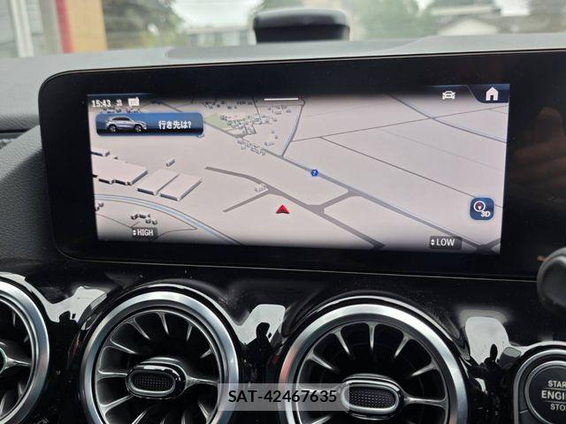 Mercedes Benz GLA-CLASS 2024-11 8781002-15