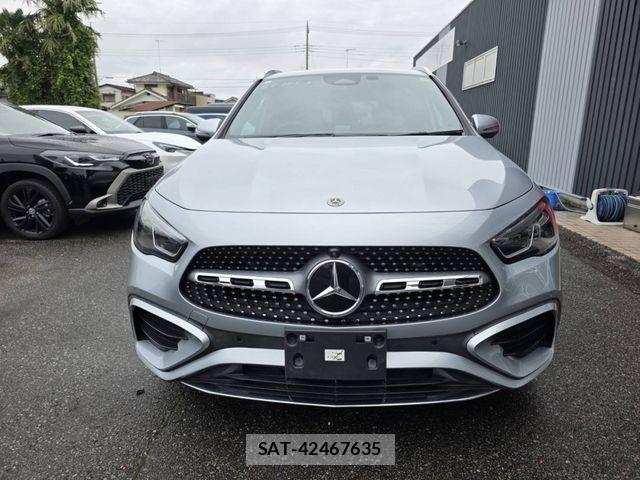 Mercedes Benz GLA-CLASS 2024-11 8781002-3
