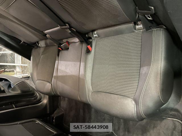 Mercedes Benz GLA-CLASS 2021-08 8796629-25