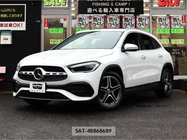 Mercedes Benz GLA-CLASS 2022-01 8830264-0