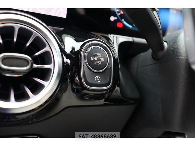 Mercedes Benz GLA-CLASS 2022-01 8830264-15