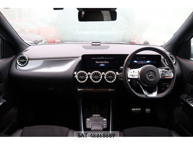 Mercedes Benz GLA-CLASS 2022-01 8830264-4