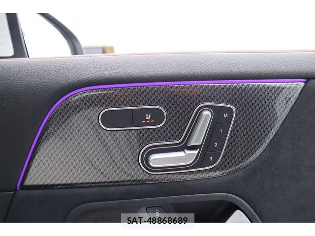 Mercedes Benz GLA-CLASS 2022-01 8830264-7