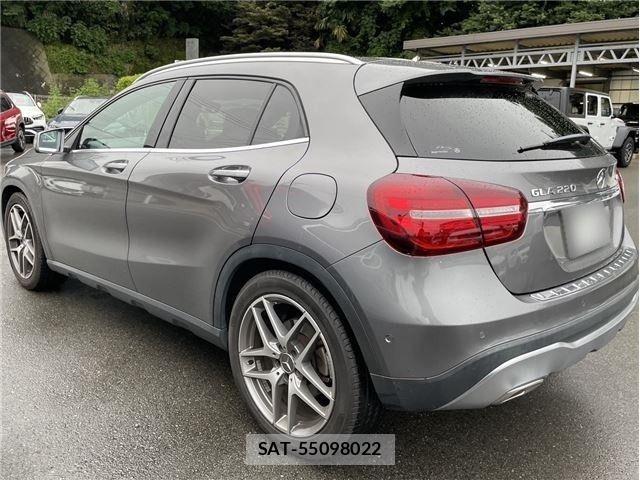 Mercedes Benz GLA-CLASS 2018-08 8830263-3