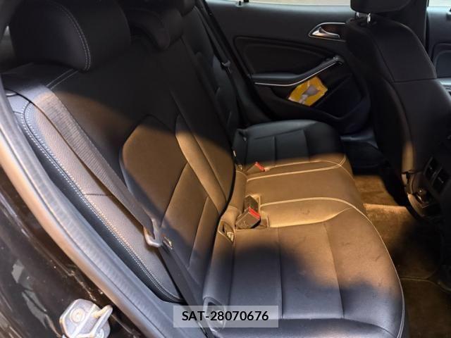 Mercedes Benz GLA-CLASS 2018-06 8849773-7
