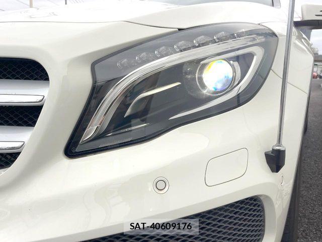 Mercedes Benz GLA-CLASS 2015-02 8849772-13