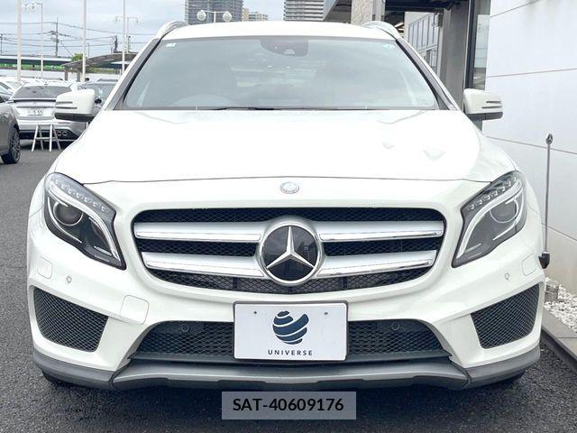 Mercedes Benz GLA-CLASS 2015-02 8849772-14