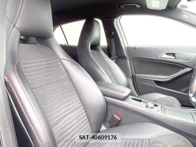 Mercedes Benz GLA-CLASS 2015-02 8849772-8