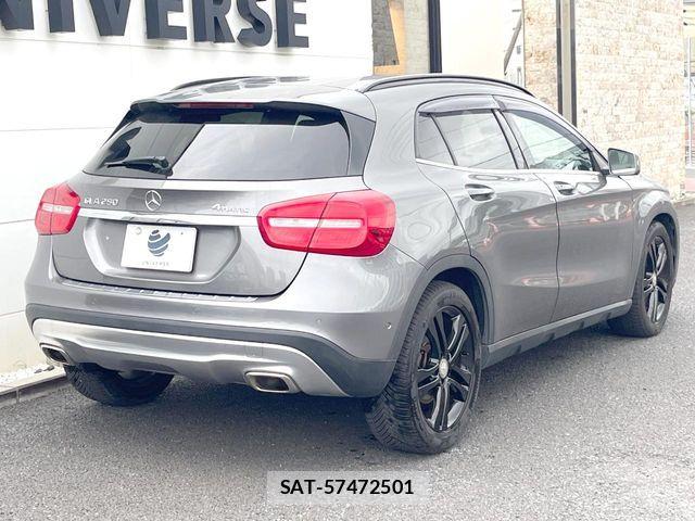 Mercedes Benz GLA-CLASS 2014-09 8849347-17