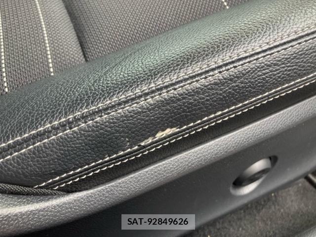 Mercedes Benz GLA-CLASS 2015-03 8849774-15