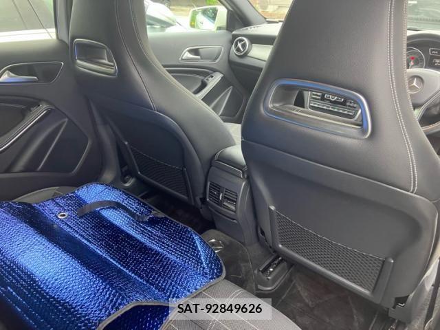 Mercedes Benz GLA-CLASS 2015-03 8849774-18
