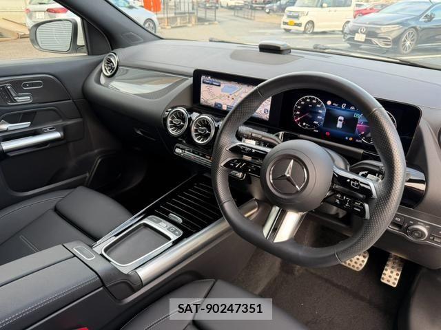 Mercedes Benz GLA-CLASS 2025-07 8848253-1