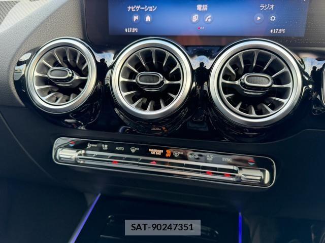 Mercedes Benz GLA-CLASS 2025-07 8848253-8