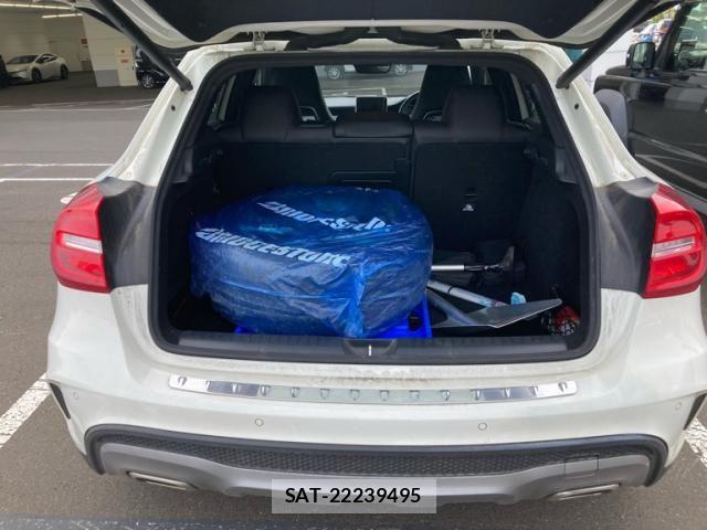 Mercedes Benz GLA-CLASS 2014-10 8849775-18