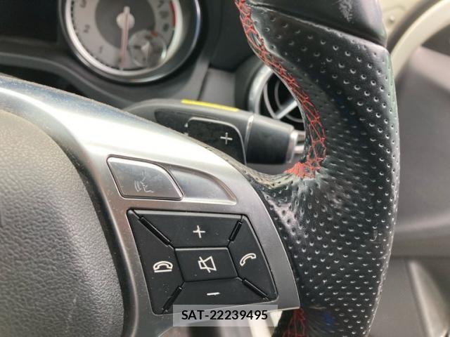 Mercedes Benz GLA-CLASS 2014-10 8849775-22