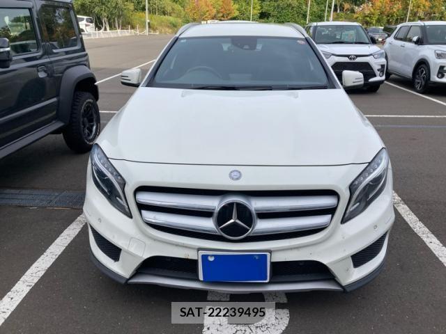 Mercedes Benz GLA-CLASS 2014-10 8849775-2