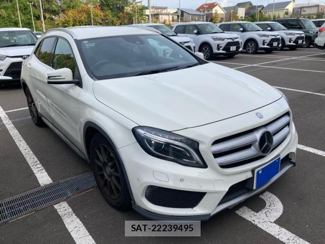 Mercedes Benz GLA-CLASS 2014-10 8849775-3