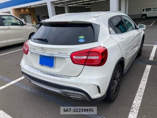 Mercedes Benz GLA-CLASS 2014-10 8849775-8