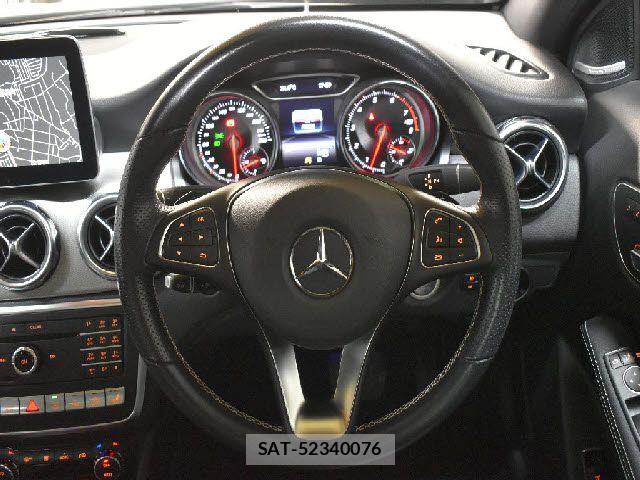 Mercedes Benz GLA-CLASS 2019-02 8871434-15