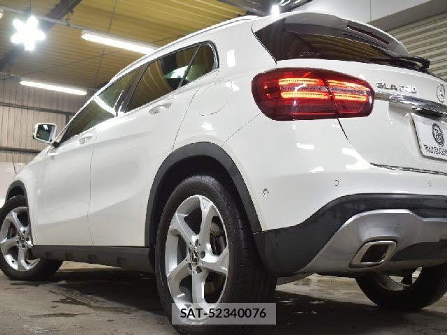Mercedes Benz GLA-CLASS 2019-02 8871434-23