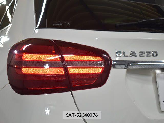 Mercedes Benz GLA-CLASS 2019-02 8871434-26