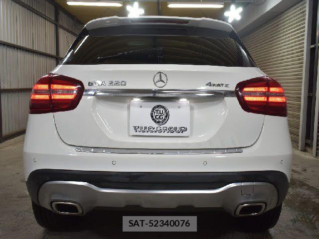 Mercedes Benz GLA-CLASS 2019-02 8871434-28