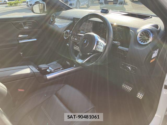 Mercedes Benz GLA-CLASS 2022-12 8871432-9