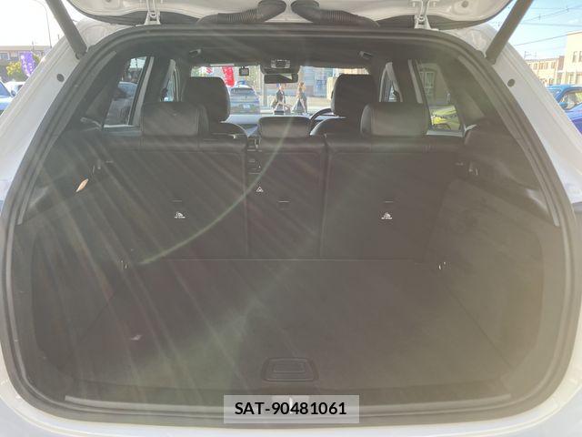 Mercedes Benz GLA-CLASS 2022-12 8871432-17