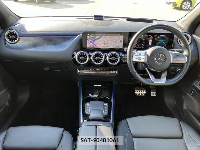 Mercedes Benz GLA-CLASS 2022-12 8871432-1