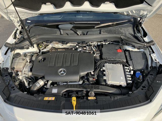 Mercedes Benz GLA-CLASS 2022-12 8871432-29